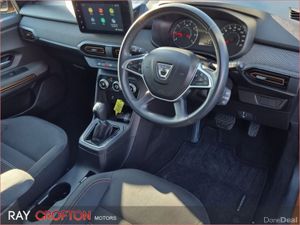 Dacia Sandero Stepway TCe 90 STEPWAY Prestige Auto - Image 3