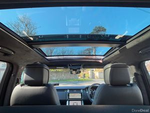 Land Rover Range Rover WESTMINSTER P400E SUNROOF - Image 3