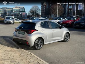 Toyota Yaris 1.5 HYBRID L/SPORT - Image 2
