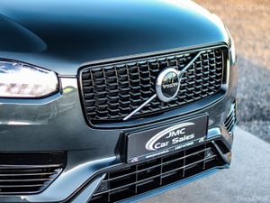 2021 VOLVO XC-90 R-DESIGN T8 - Image 3