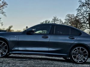 🔥 2019 Bmw 330e M-Sport High Spec Automatic PHEV - Image 4