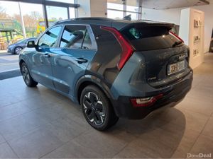Kia Niro 4 EV  ** TOP SPEC ** LONG RANGE BATTERY * - Image 3
