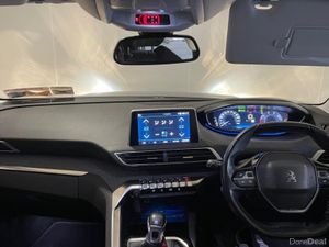 Peugeot 5008 ALLURE 1.5 BLUE HDI 130 6 6.2 4DR - Image 3