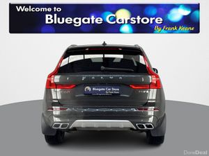 Volvo XC60 T8**PANORAMIC ROOF**HARMON KARDON SOUND - Image 4