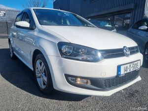 Volkswagen Polo  Automatic  2014 - Image 2