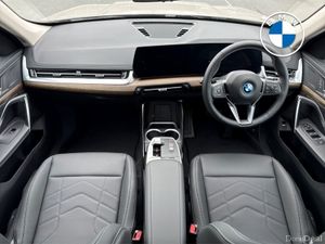 BMW iX1 eDrive20 xLine - Image 4