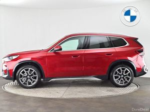 BMW iX1 eDrive20 xLine - Image 3