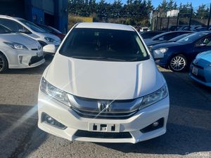 2015 Honda Grace Hybrid Automatic - Image 3