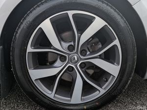 RENAULT MEGANE DYNAMIQUE NAV / AUTO/ NCT &TAX - Image 3