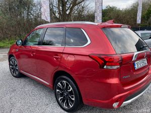 Mitsubishi Outlander PHEV GX4h | Plug-In Hybrid | - Image 3