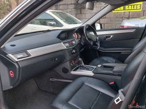 Mercedes-Benz E-Class 2009 Automatic - Image 3