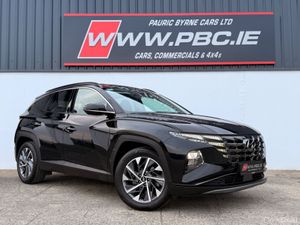 Hyundai Tucson 1.6Td  Executive Plus 25,000klm 241 - Image 2