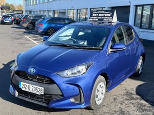 2021 Toyota YARIS 1.5 Hybrid automatic, - Image 4