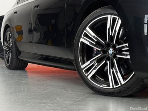 BMW 7-Series M760E XDRIVE - Image 2