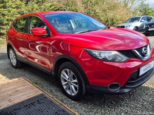 Nissan Qashqai 1.5 SV SAFETY PK E6 4DR - Image 2