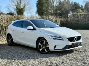 2019 Volvo V40 2.0 Diesel D3 150HP R-Design - Image 3