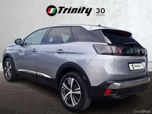 Peugeot 3008 ** REAR REVERSING CAMERA ** ONE OWNER - Image 3