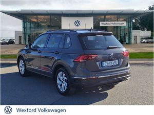 Volkswagen Tiguan LIFE 2.0TDI 122HP MANUAL - Image 4