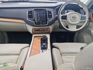 Volvo XC90 T8 Plug In Hybrid, AWD, Inscription Exp - Image 4