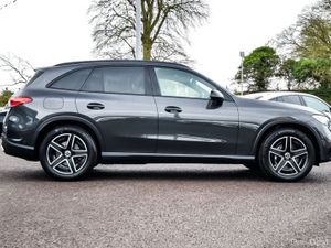 Mercedes-Benz GLC 220d AMG 4Matic Night Pack - Image 4