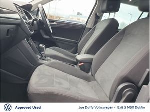 Volkswagen Tiguan 2.0 TDI 150HP ELEG Auto - €500 D - Image 4