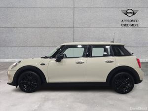 Mini Cooper 5-Door One Classic - Image 4