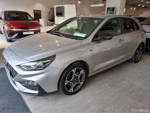 Hyundai i30 NLINE 5DR PETROL - Image 3