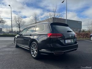 Volkswagen Passat 2.0 TDI R-LINE BLUEMOTION *NEW T - Image 3
