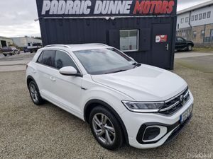 222 Volkswagen T-Roc R-Line - Image 2