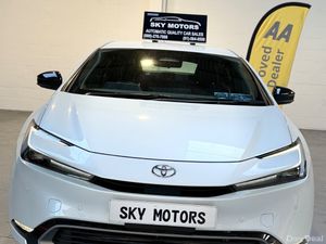 2023 Toyota Prius 2.0Hybrid Automatic,Top Specs - Image 2