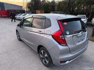 Honda Fit 2018 - Image 2
