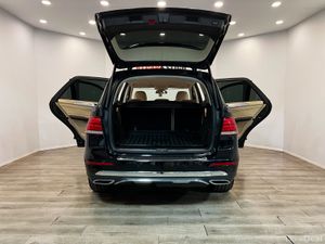 LOW MILES MERCEDES-BENZ GLE 250D 4MATIC AUTO 2017 - Image 4