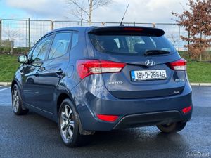 ix20 AUTOMATIC - 1 owner from new - Image 3