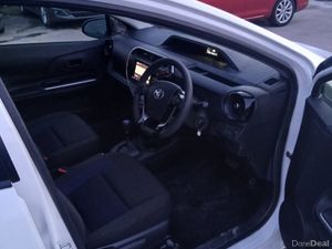 Toyota Aqua 2018 - Image 4