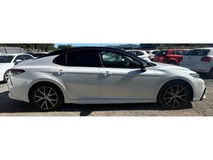 Toyota Camry *New Shape* Leather Package 2.5 Hybri - Image 4