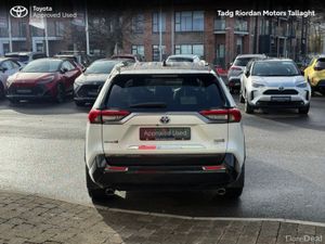 Toyota RAV4 AWD RAV4 PLUG-IN HYBRID SPORT - Image 4