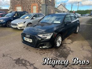 Audi A3 TECHNIK 30 TFSI SPORTBACK - Image 3