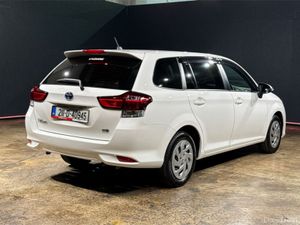 Toyota Corolla HYBRID 1.5L AUTOMATIC - REVERSE CAM - Image 4