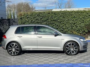 Volkswagen Golf R-LINE PACK 1.2 TSI // TINY MILEAG - Image 2