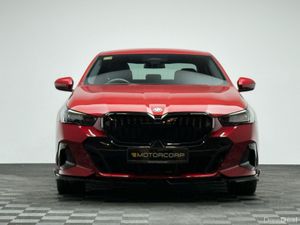 BMW 5-Series 530E M SPORT - Image 2