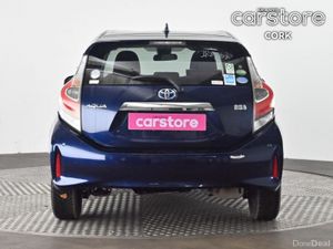 Toyota Aqua 1.5 Hybrid Auto - Image 4