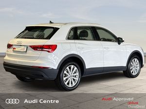 Audi Q3 45 TFSI E S Tronic SE - Image 4