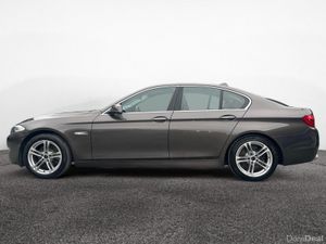 BMW 5-Series 2013 - Image 2