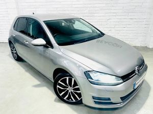 *ONLY 21,000*AUTO*LEATHER HEATED SPORT SEATS*VW GO - Image 2