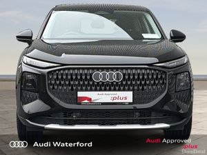 Audi Q3 e-Hybrid SE "Tech Pack" - Image 2