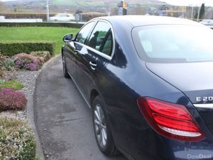 Mercedes-Benz E200 D AUTO,  2018 - Image 4