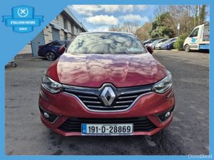 Renault Megane SIGNATURE TCE 140 EDC G 4DR AUTO - Image 3