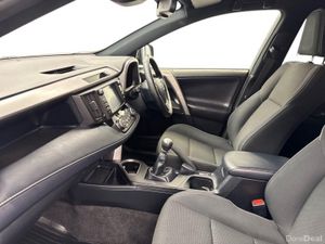 Toyota RAV4 2.0D-4D SOL *JUST IN* €60 PER WEEK - Image 3