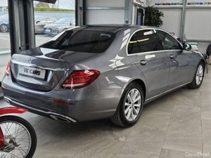 18 MERCEDES-BENZ E-CLASS AVANTGARDE AUTOMATIC - Image 3