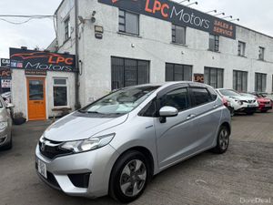 Honda Fit 2016 Auto Hybrid - Image 2